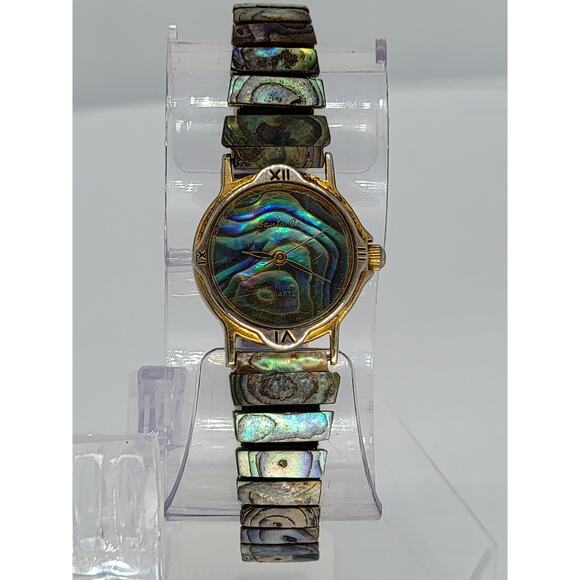 Santa Fe Abalone Style Wristwatch with an Expansion Band and Quartz Movement